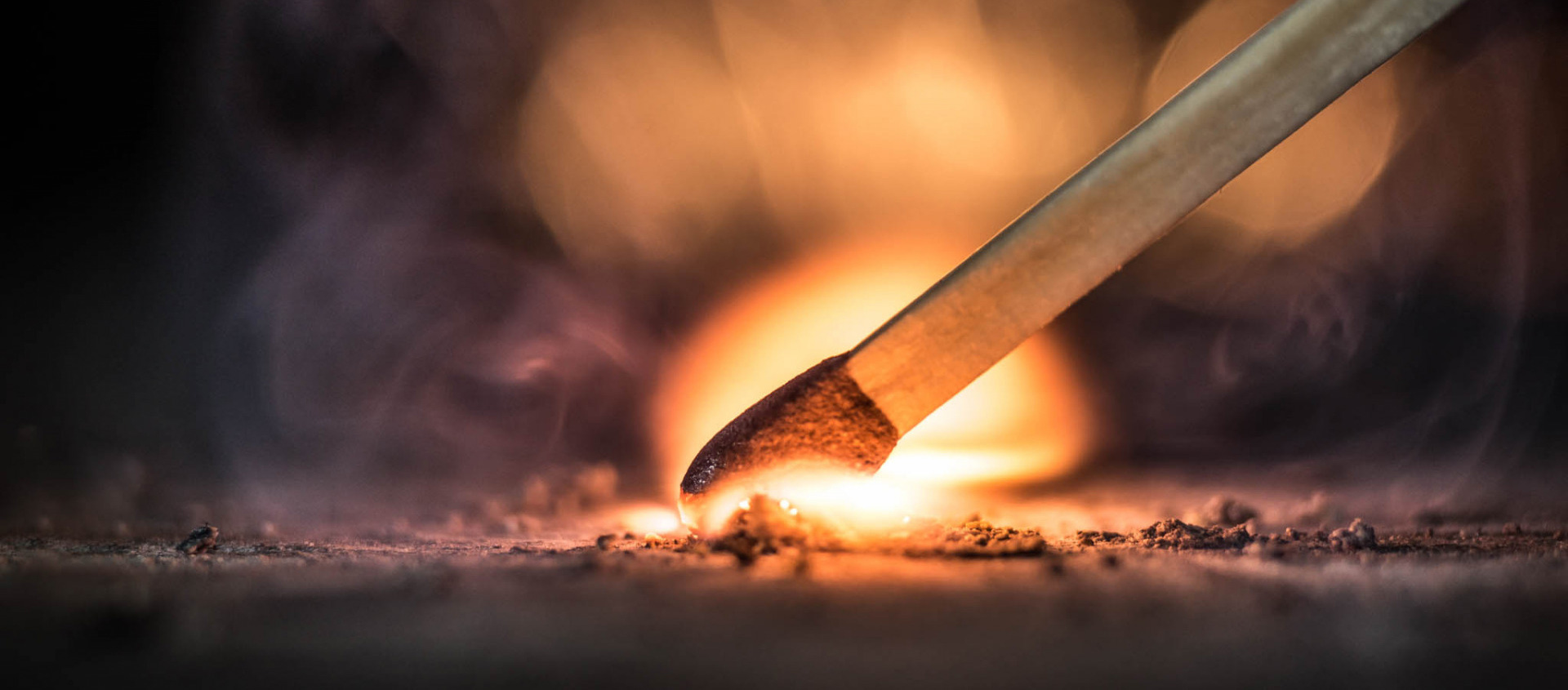 Возмещение ущерба при пожаре в Новоазовске. Цены от 10000₽.